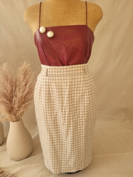 Vintage Neutral Color Wool Blend Plaid Pencil Skirt - Picture 9 of 13